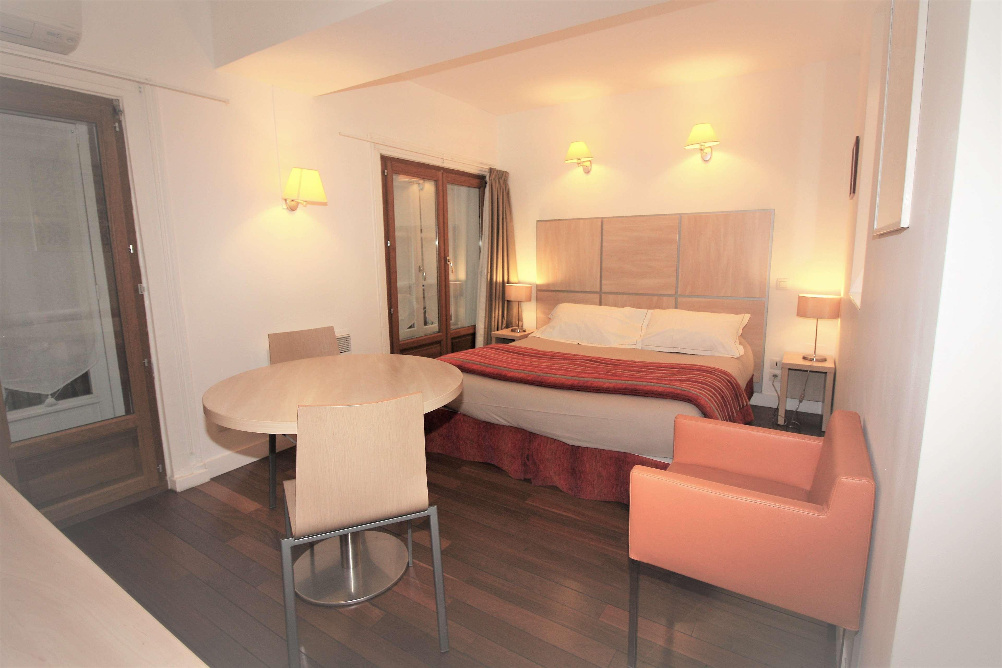Best Western Lyon Saint-Antoine Luaran gambar