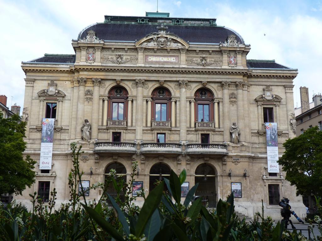 Best Western Lyon Saint-Antoine Luaran gambar